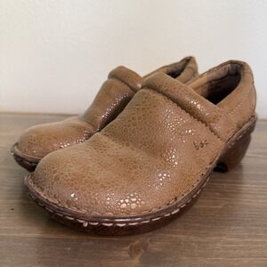 B.o.c Womens 8.5M Tan‎ Brown Slip On Comfort Clogs Shoes Slip Resistant